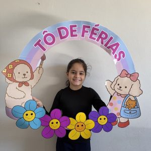 Moldura de bambolê Tô de férias